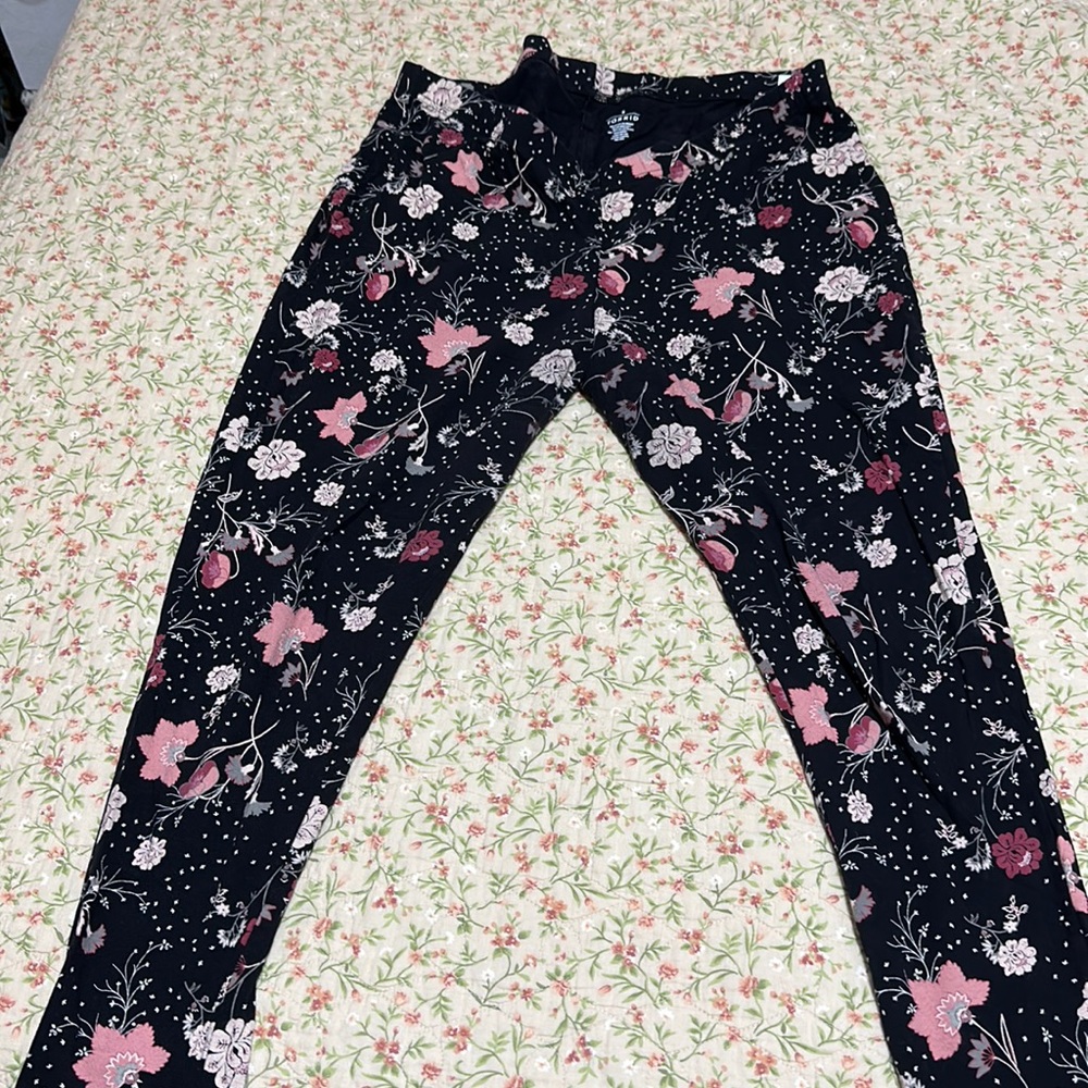 Torrid size 3 floral leggings